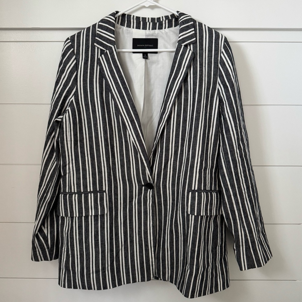 Banana Republic Black and White Striped Blazer
